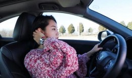 女车评人爆料视频播放,视频播放背后的惊人真相